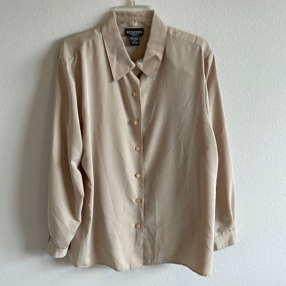 Women’s Tan Button Up Blouse Clothing Co By Notations 1X